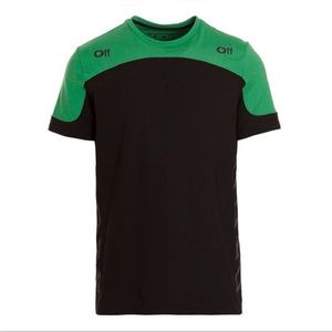 Off white sport shirt runs runs true to size